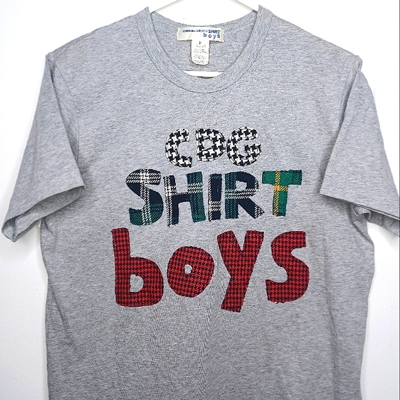 Comme des Garcons Other - CDG Shirt "3D Wool patch spellout" tee